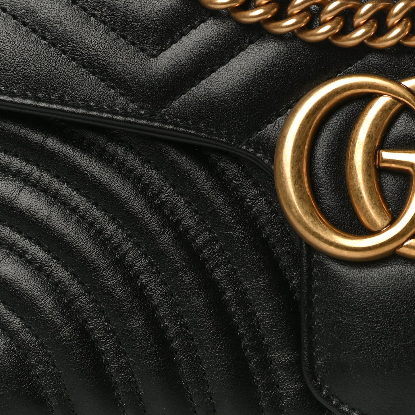 Calfskin Matelasse Small GG Marmont Shoulder Bag Black
