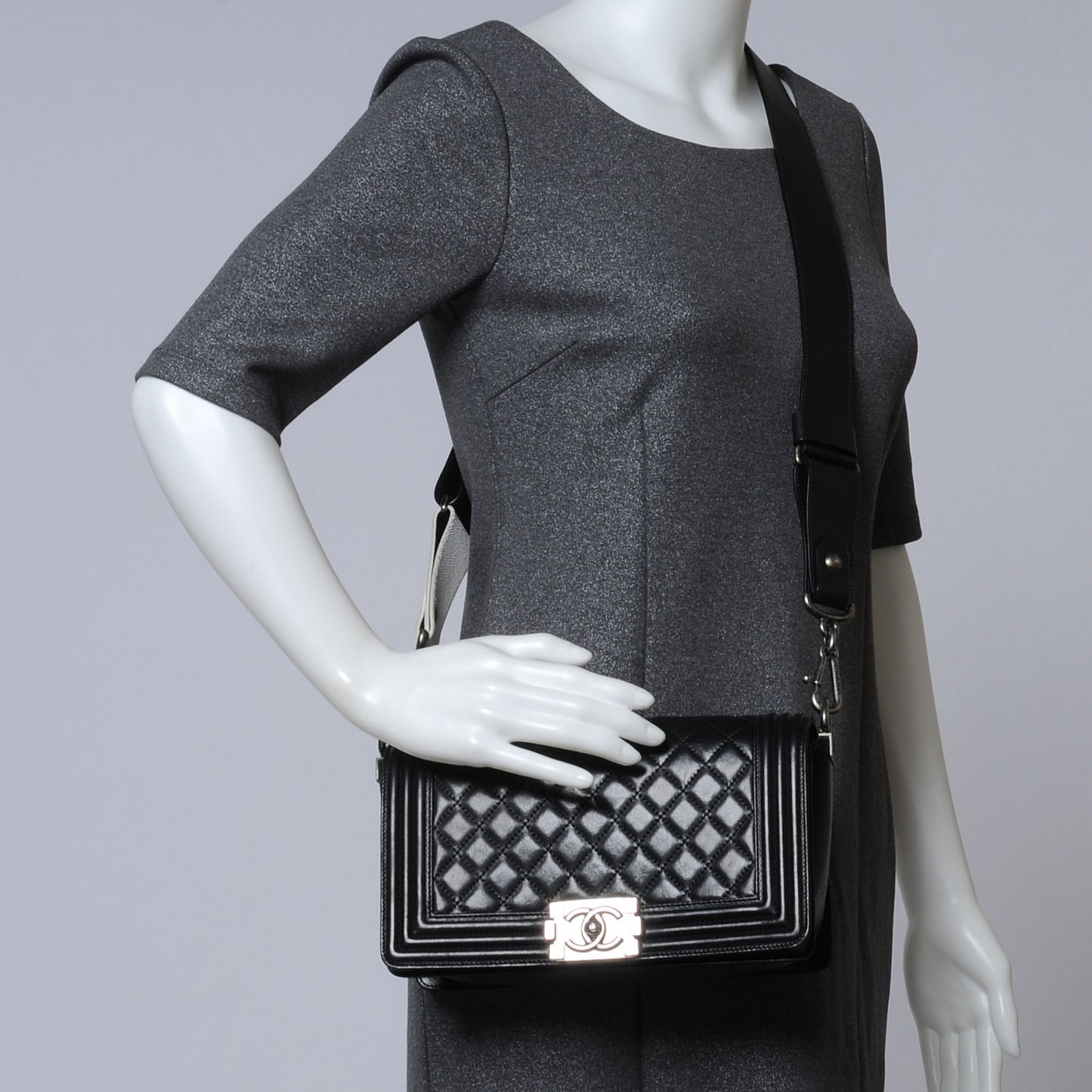 Lambskin Stingray Quilted Medium Boy Flap Black