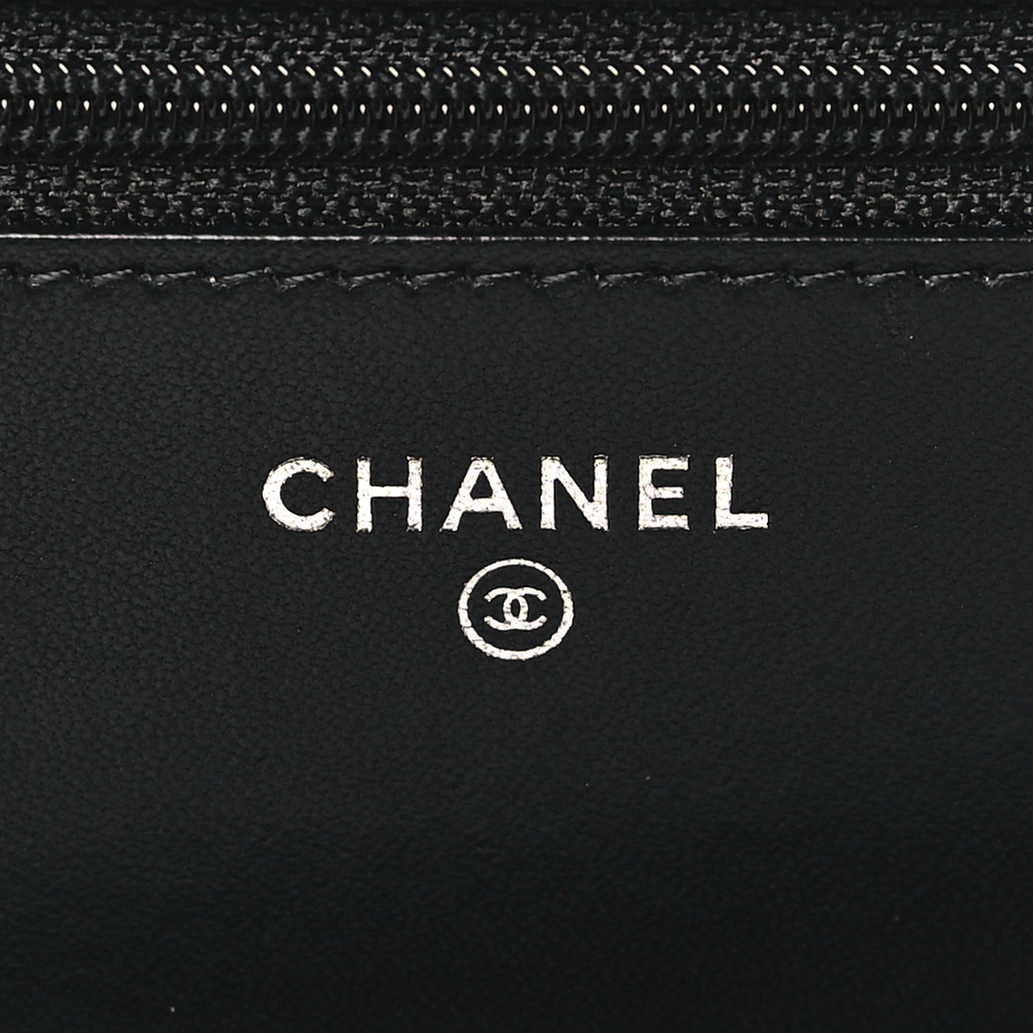 Lambskin Quilted Wallet On Chain WOC Black