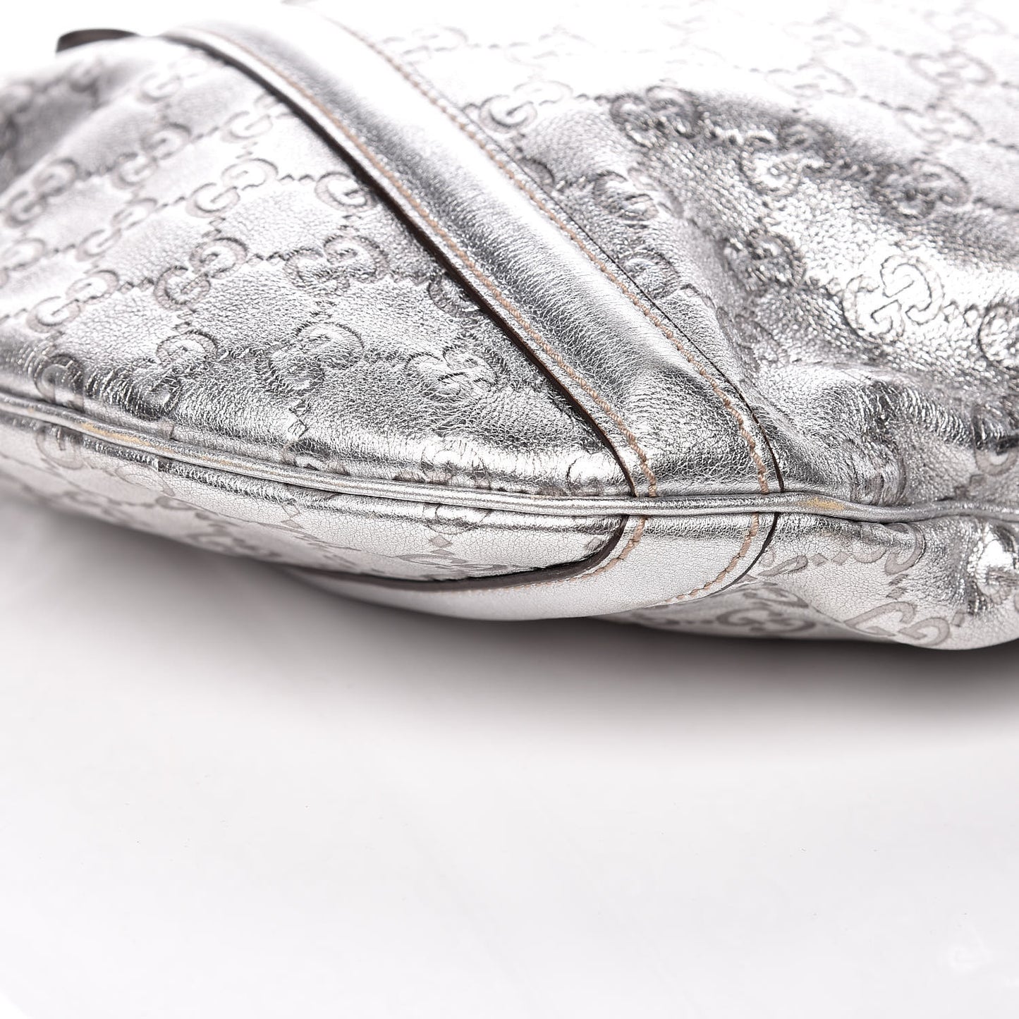 Metallic Guccissima Medium Britt Tote Silver