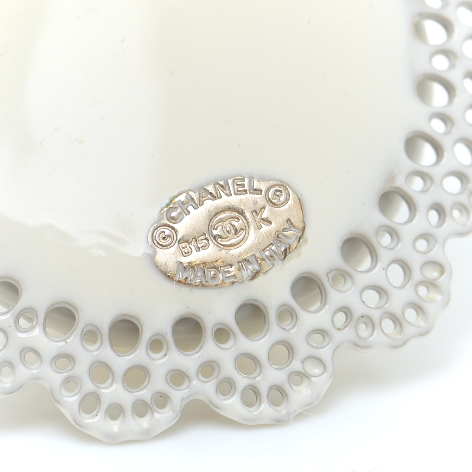 Chanel Pearl CC Round Earrings Light Gold 4 of 5