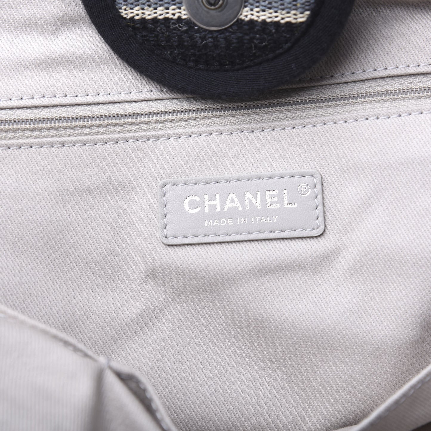 Striped Canvas Medium Deauville Tote Black
