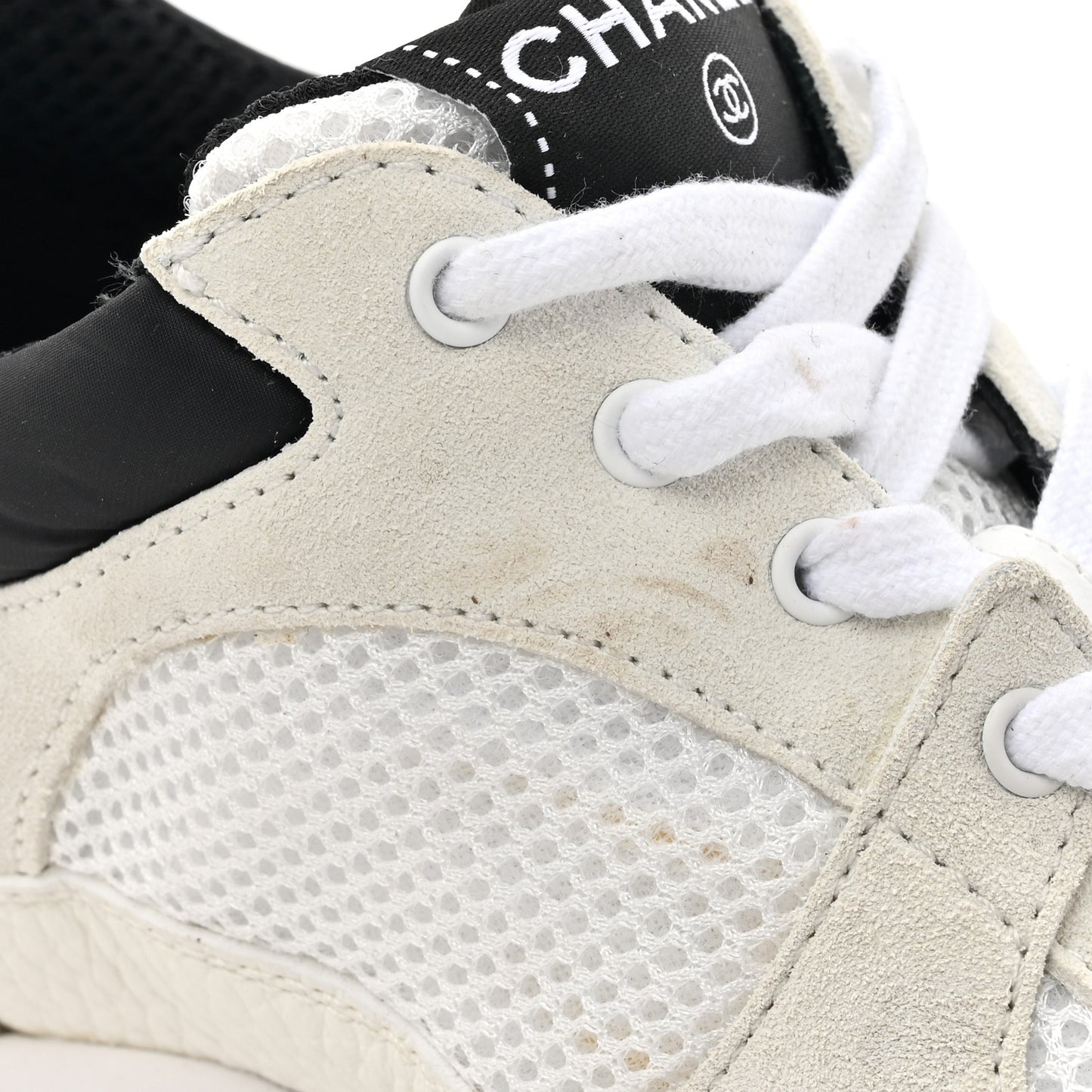 Mesh Suede Calfskin Grained Calfskin Womens CC Sneakers 37 White Black