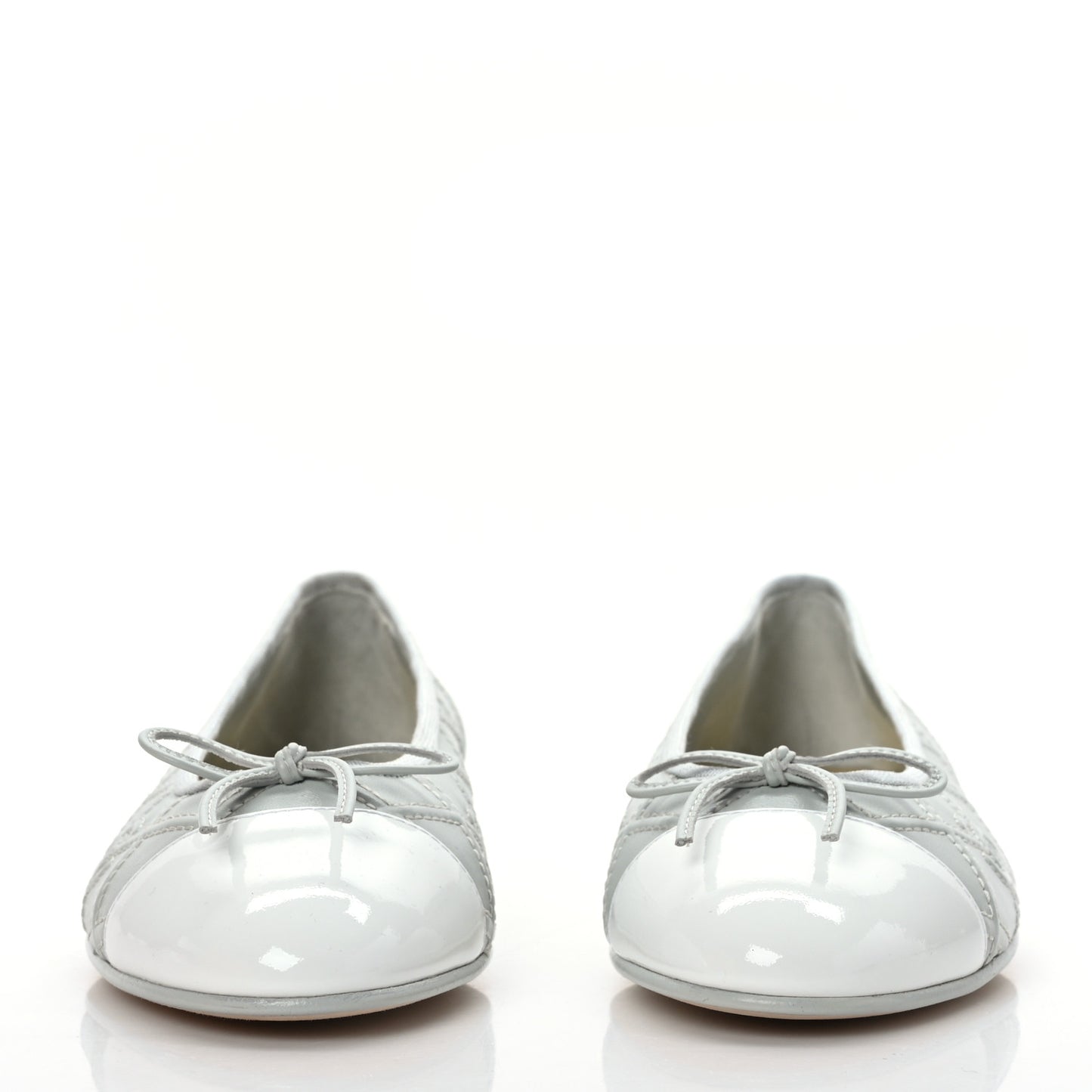 Lambskin Patent Double Stitched CC Cap Toe Ballerina Flats 37.5 Grey
