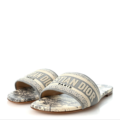 Christian Dior Canvas Toile De Jouy Embroidered Dway Flat Slide Sandals 37.5 Light Grey 3 of 10
