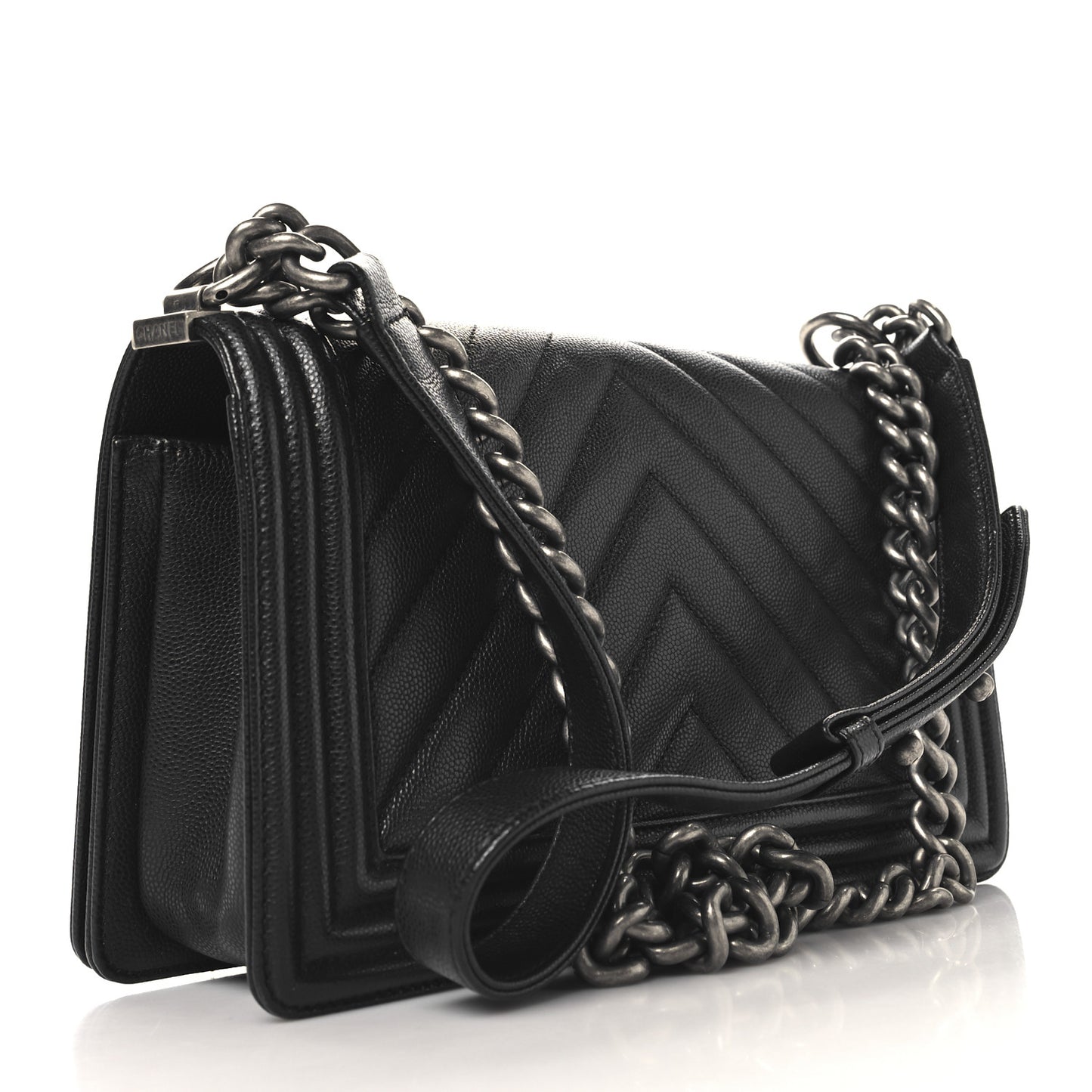 Caviar Chevron Quilted Medium Boy Flap Black