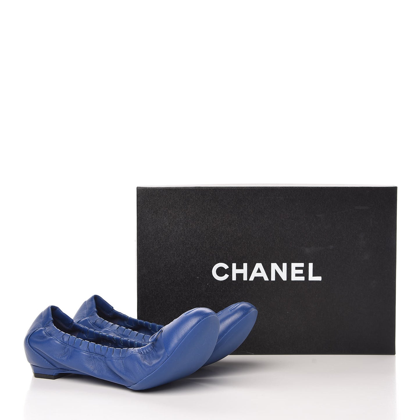Lambskin CC Elastic Cap Toe Ballerina Flats 37 Blue