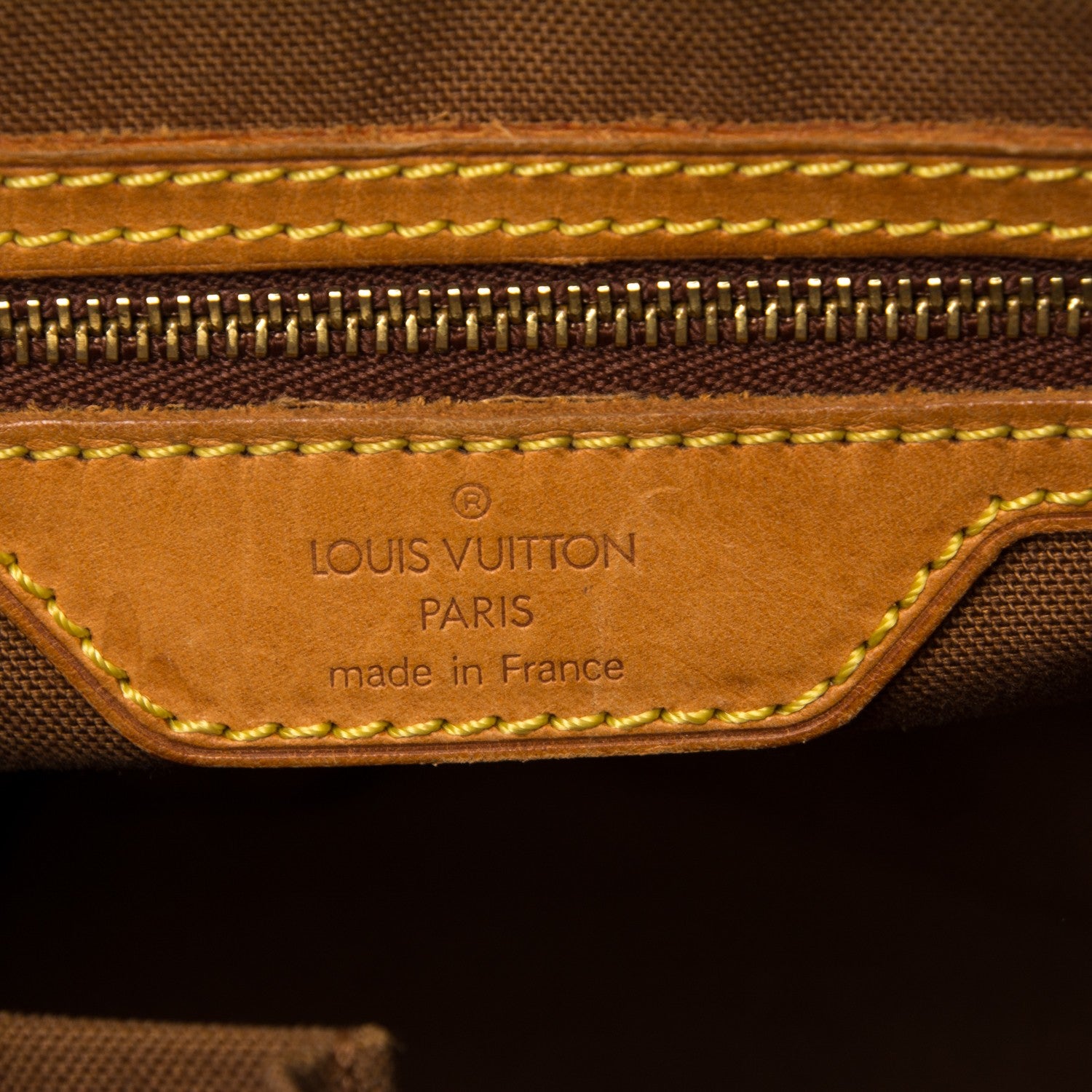 Louis Vuitton Monogram Cabas Mezzo 6 of 10