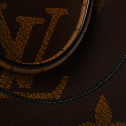 Louis Vuitton Reverse Monogram Giant Onthego MM 9 of 9