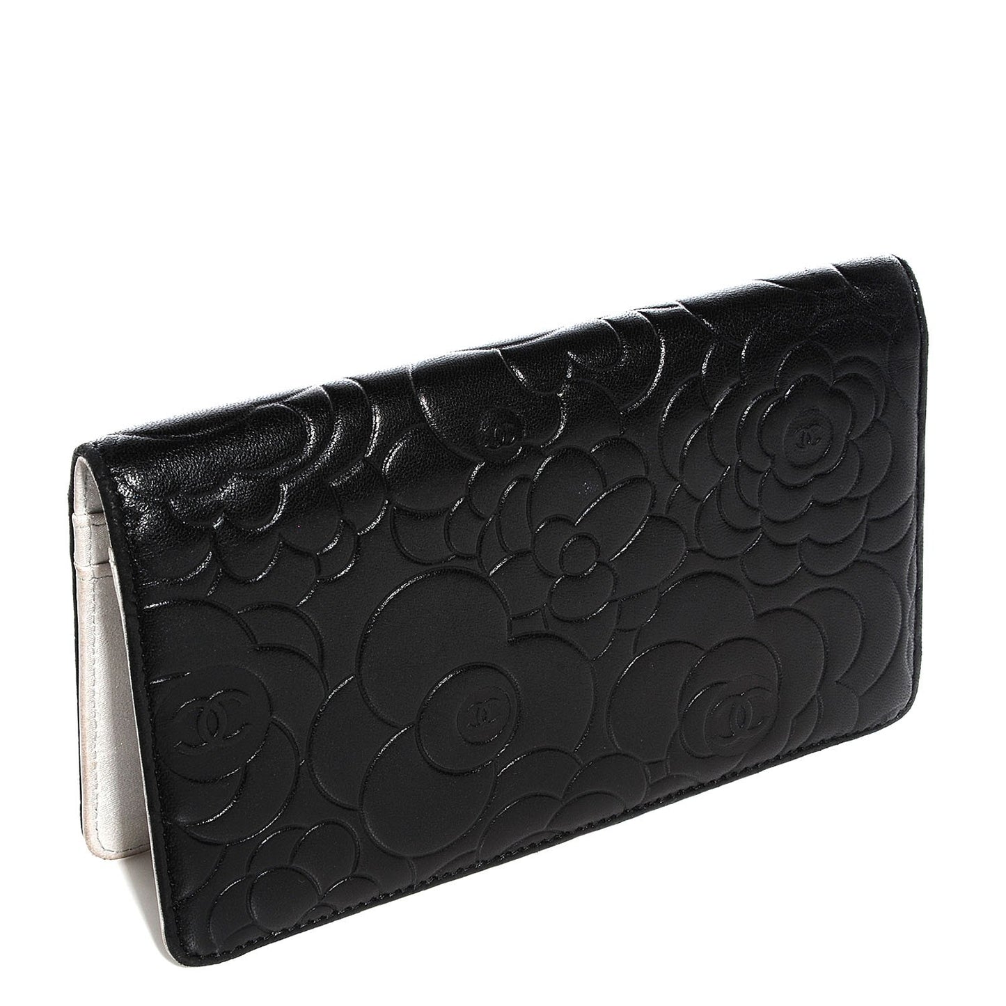 Lambskin Camellia Embossed Yen Wallet Black