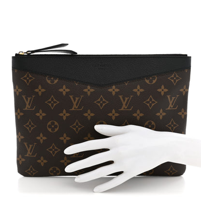 Louis Vuitton Monogram Daily Pouch Black 2 of 7