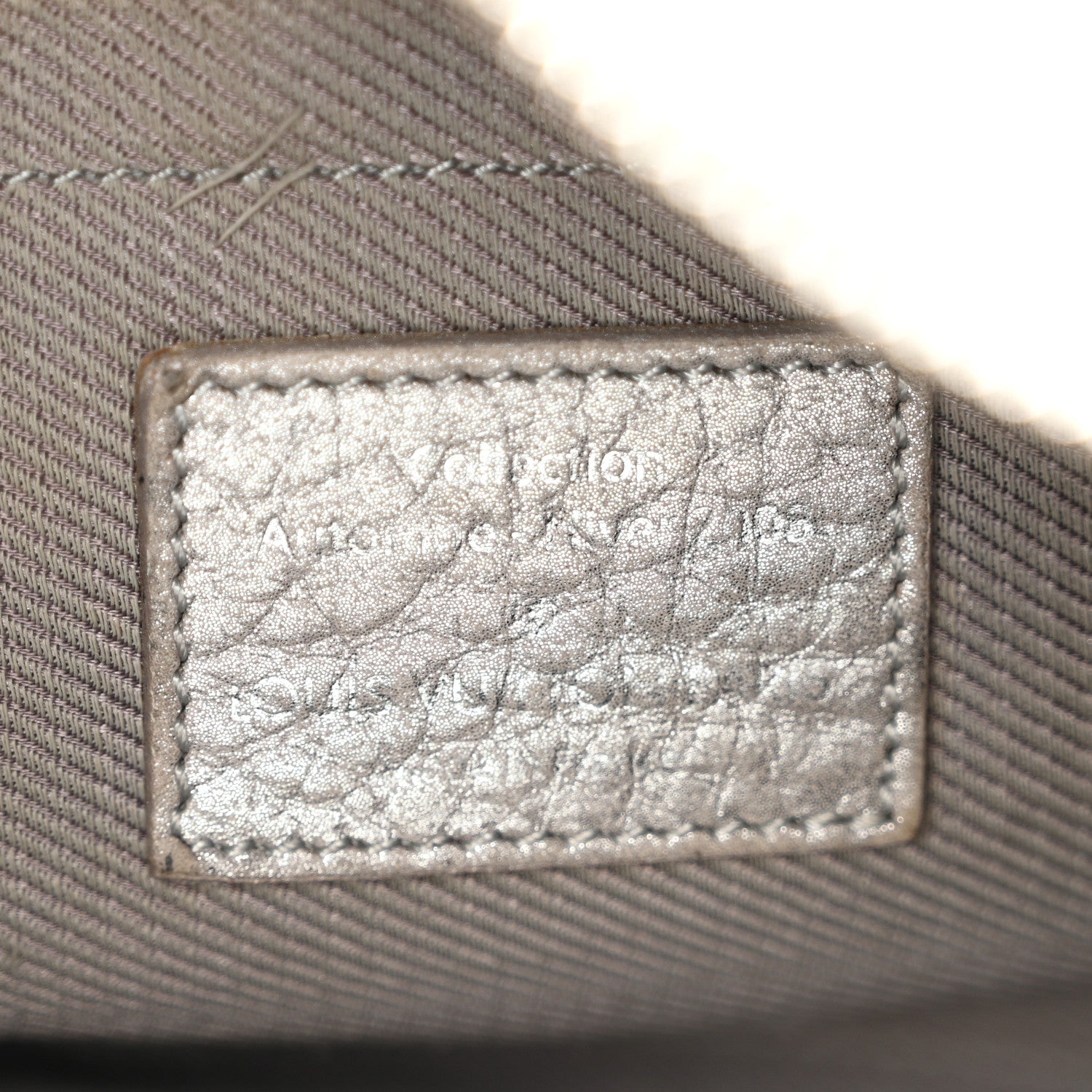 Louis Vuitton Monogram Shimmer Comete Silver 5 of 9