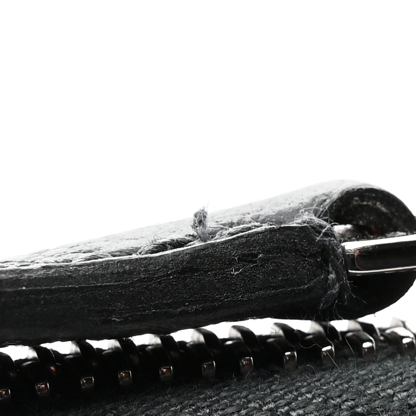 Togo Cabavertige 24 Pouch Gris Misty