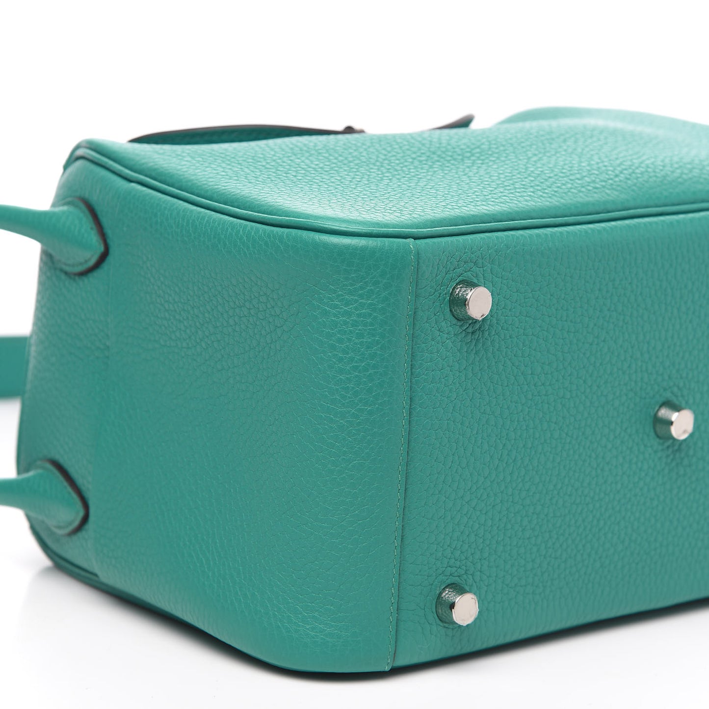 Taurillon Clemence Lindy 26 Blue Paon