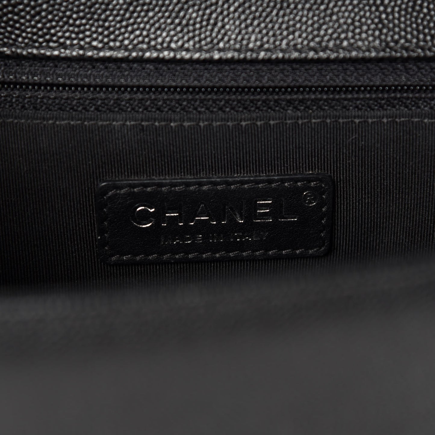 Caviar Quilted New Medium Boy Flap Black