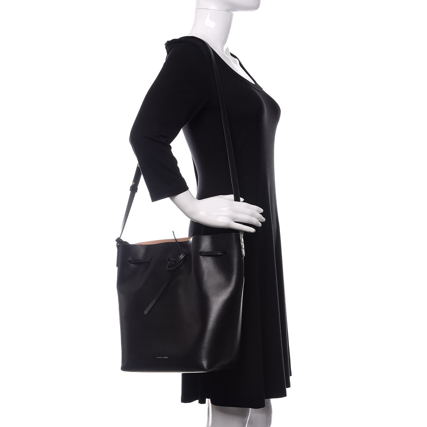 Vegetable Tanned Calfskin Bucket Bag Black Ballerina
