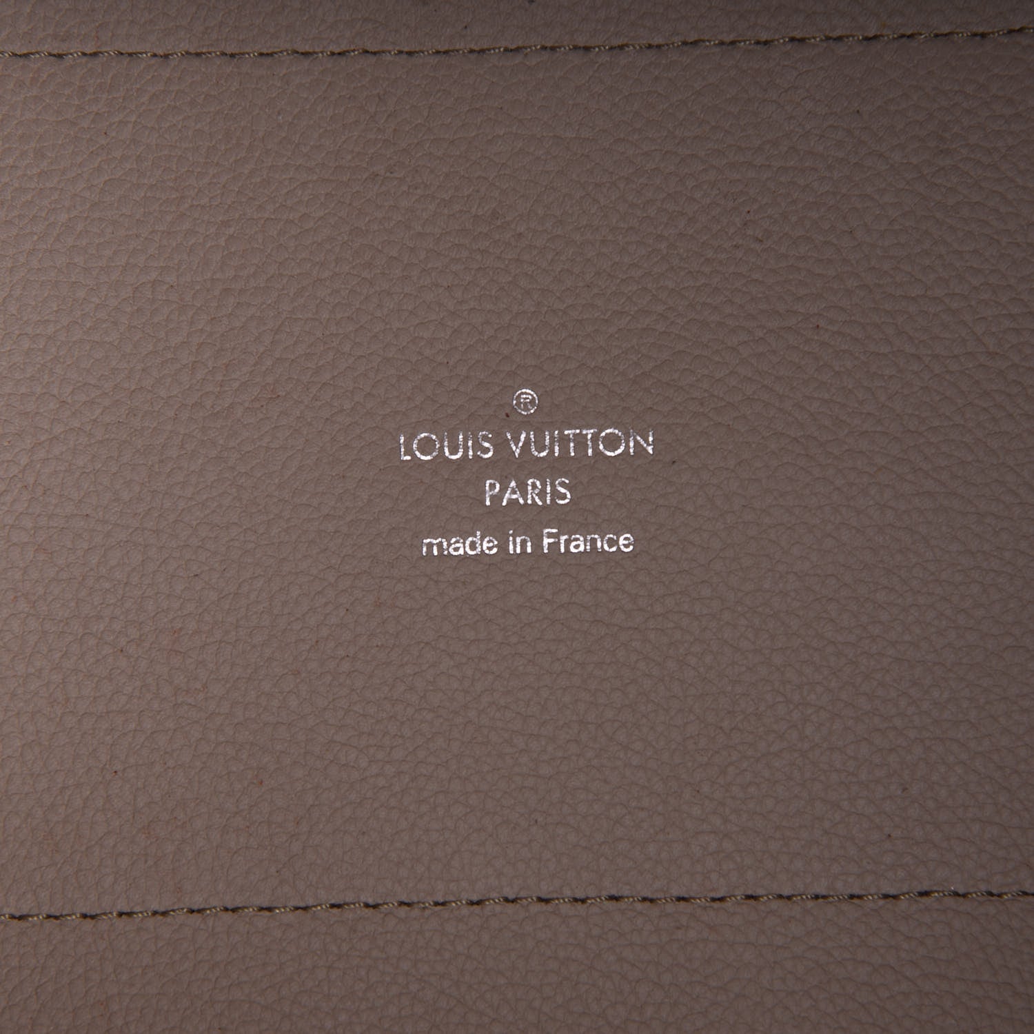 Louis Vuitton Mahina Hina MM Galet 10 of 17