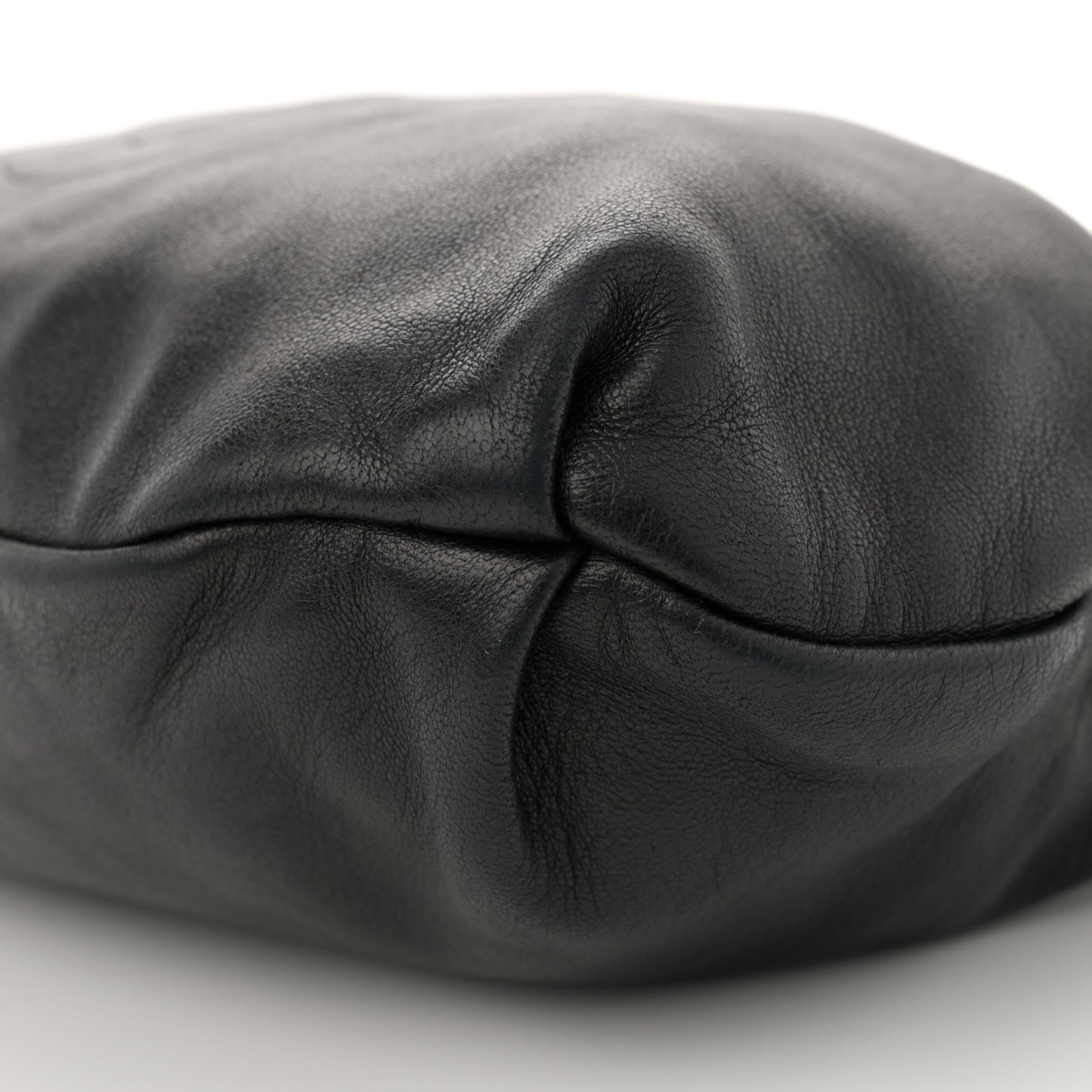 Lambskin Soft and Chain Small Hobo Black