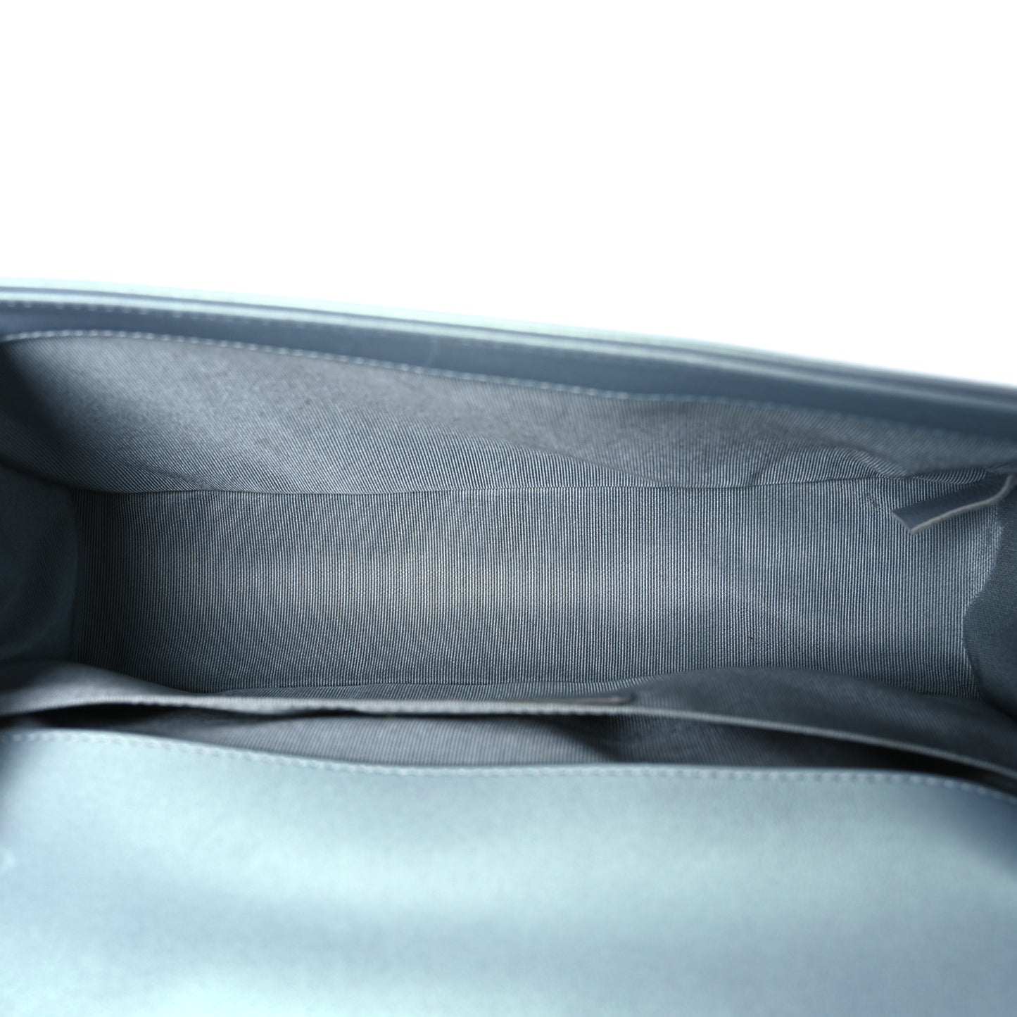 Iridescent Patent Calfskin Quilted Medium Boy Flap Light Blue