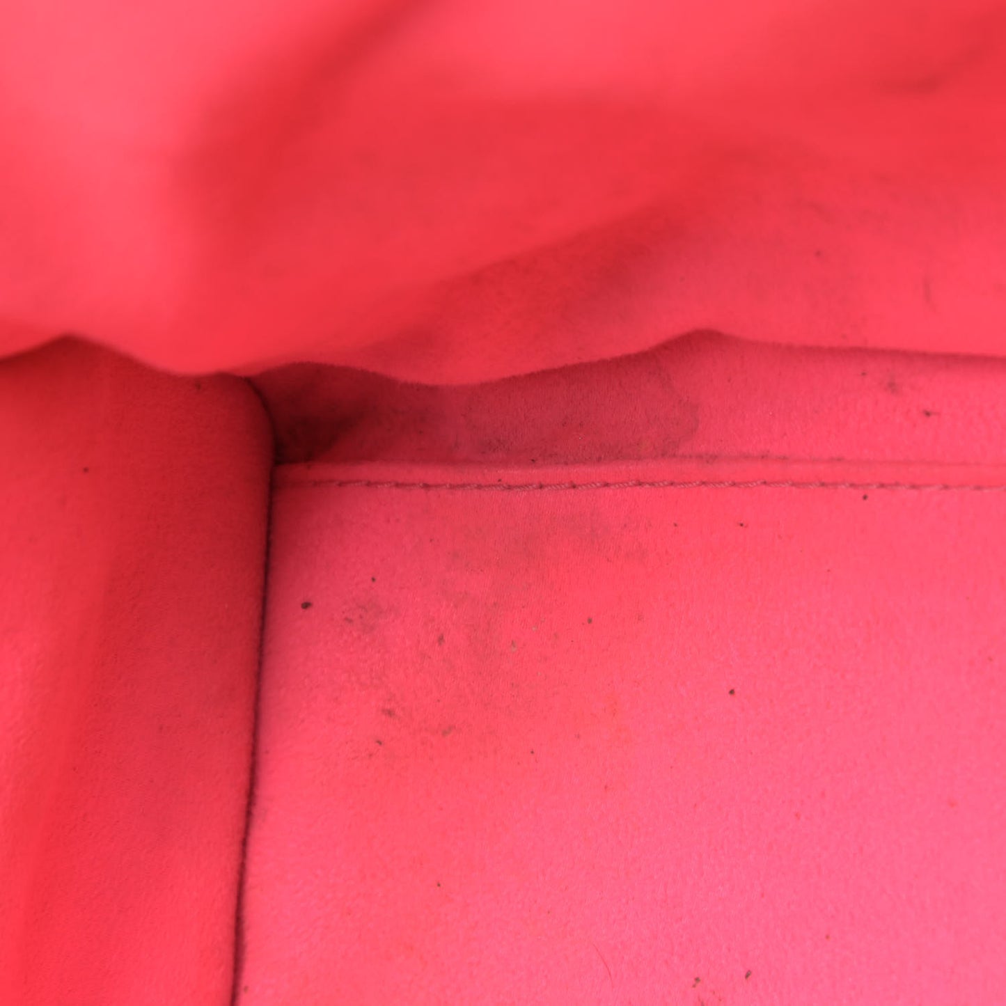 Drummed Calfskin Mini Luggage Fluo Pink