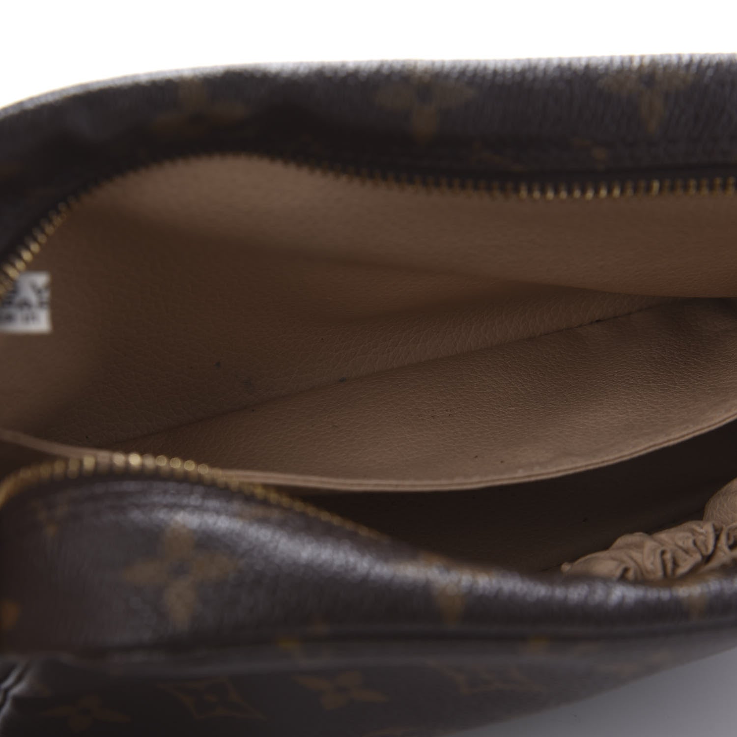 Louis Vuitton Monogram Trousse Toilette 23 22 of 24