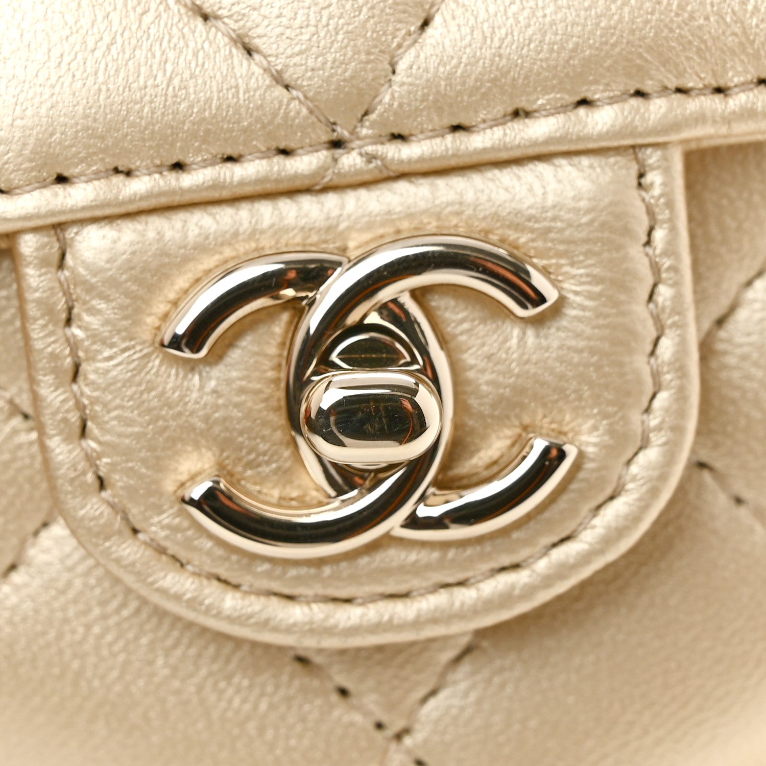 Chanel Metallic Lambskin Quilted CC In Love Heart Waist Belt Bag With Chain Gold 12 of 13