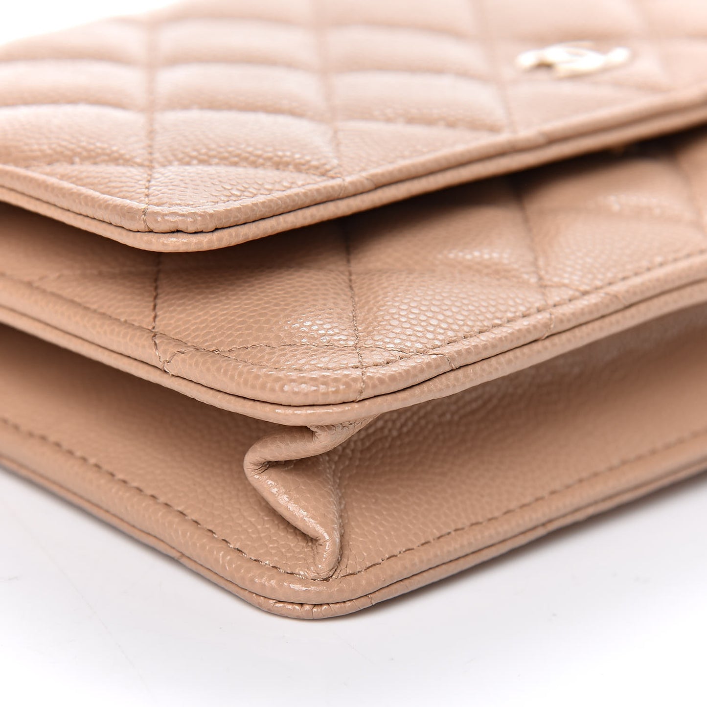 Caviar Quilted Wallet On Chain WOC Beige