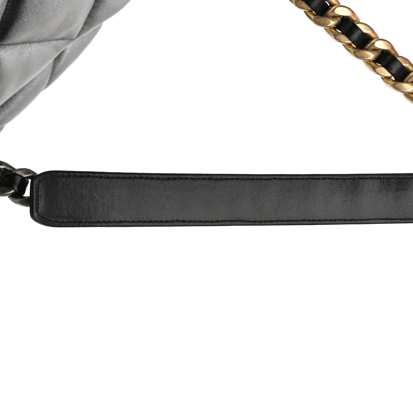 Lambskin Quilted Maxi Chanel 19 Flap Black