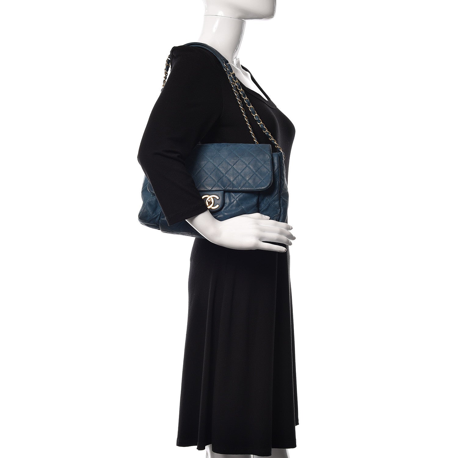 Chanel Iridescent Calfskin Large Chic Quilt Flap Dark Blue 2 of 30