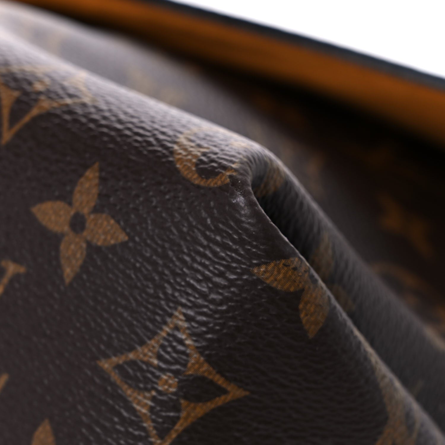 Louis Vuitton Monogram Beaubourg MM Safran Imperial 9 of 13
