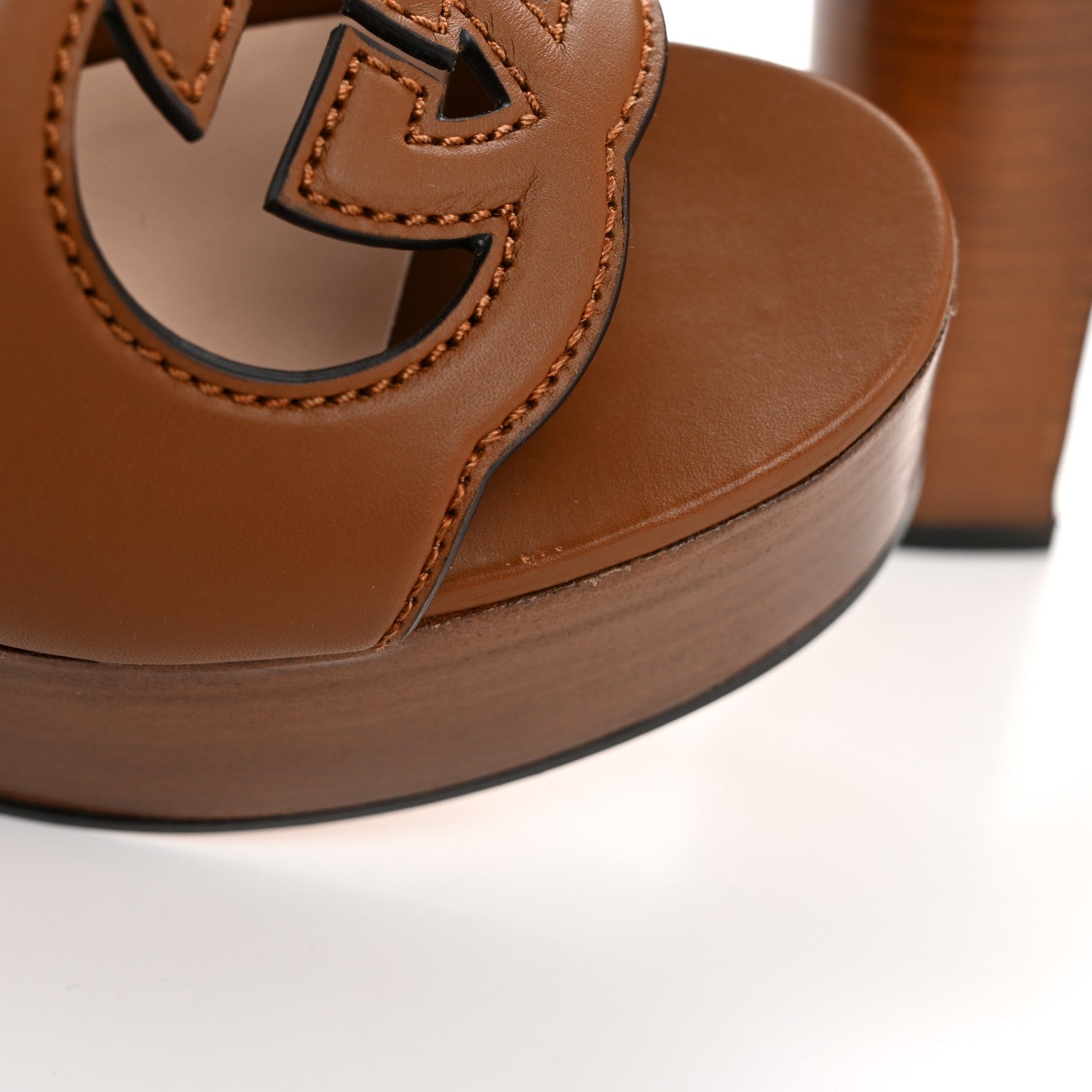 Gucci Cosmos Softy Calfskin Wooden Interlocking G Cut-Out 30/120mm Platform Sandals 37.5 Cuir 11 of 13