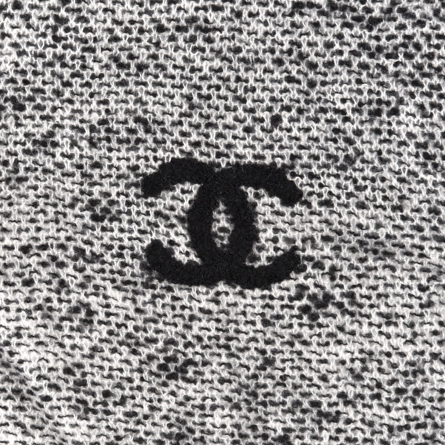 Chanel Cashmere Silk Wool CC Stole Black White 3 of 4