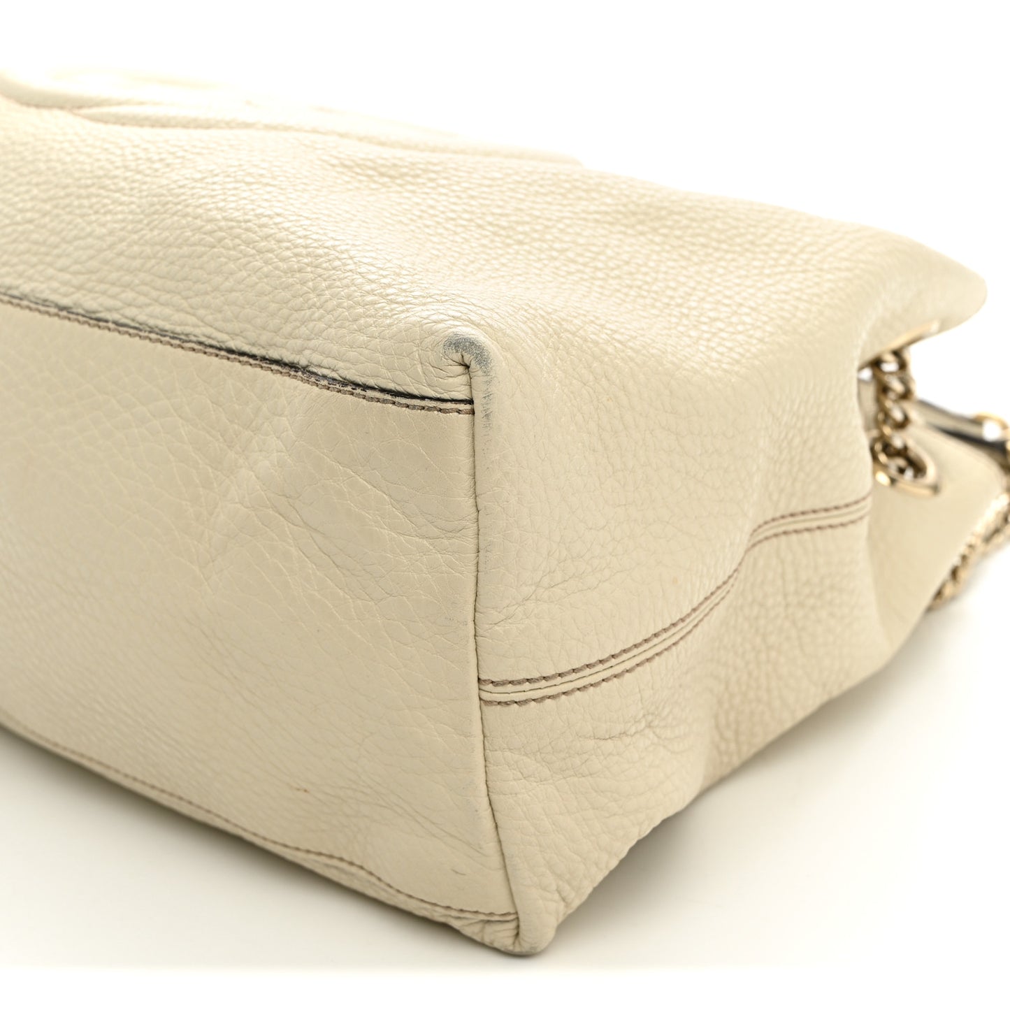 Pebbled Calfskin Medium Soho Chain Shoulder Bag Off White
