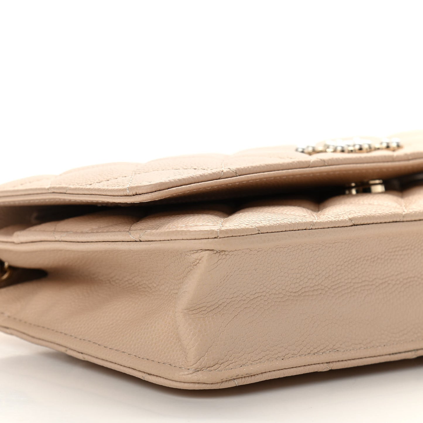 Caviar Quilted Coco Candy Wallet On Chain WOC Beige