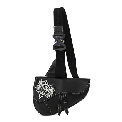 Christian Dior X SHAWN STUSSY Grained Calfskin Bee Saddle Bag Black 1 of 9