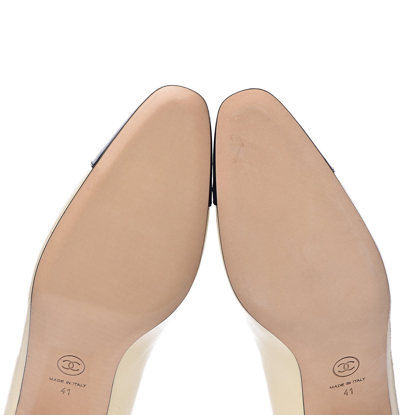 Patent Calfskin CC Cap Toe Low Heel Pumps 41 White Black