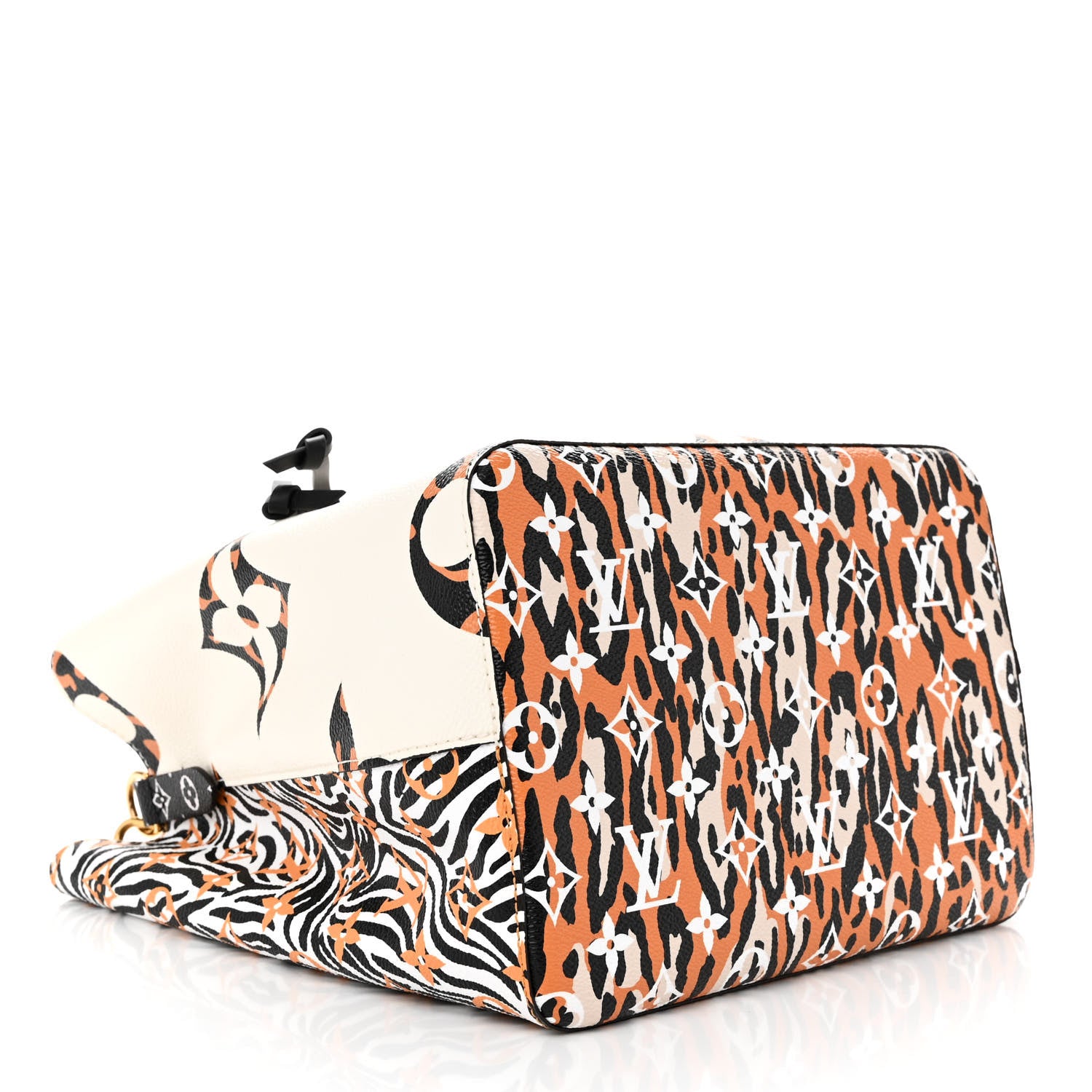 Louis Vuitton LOUIS VUITTON Monogram Giant Jungle NéoNoé Ivory 4 of 10