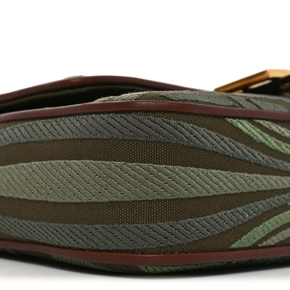 Fendi X SARA COLEMAN Canvas Vitello King FF Fish Eye Embroidered Baguette Amazzonia Ghianda 9 of 10