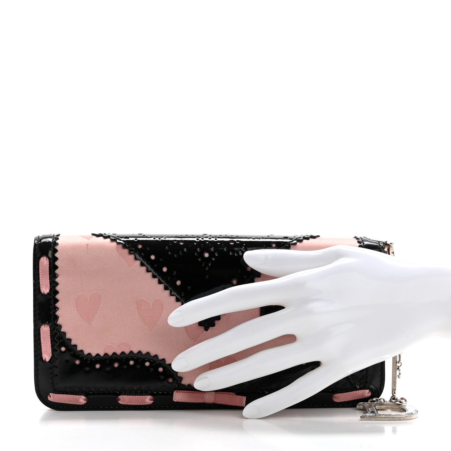 Satin Patent Heart D Trick Clutch Pink Black