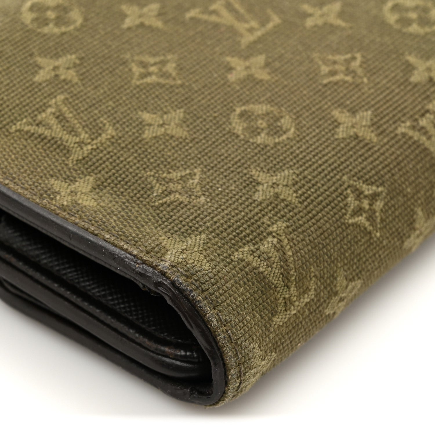 Louis Vuitton Mini Monogram Porte Tresor International Wallet Kaki 10 of 10