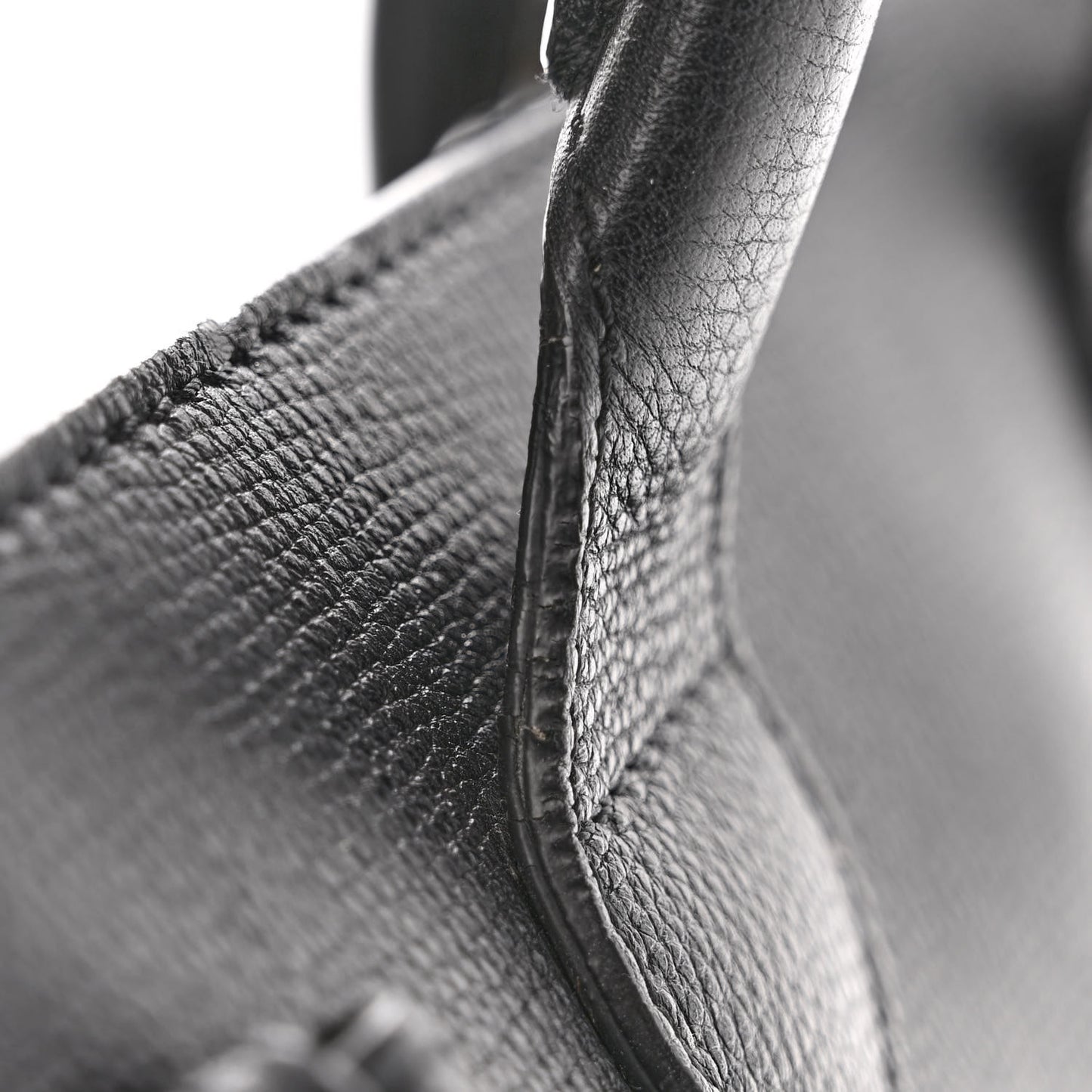 Grainy Calfskin House Check Medium Banner Tote Black