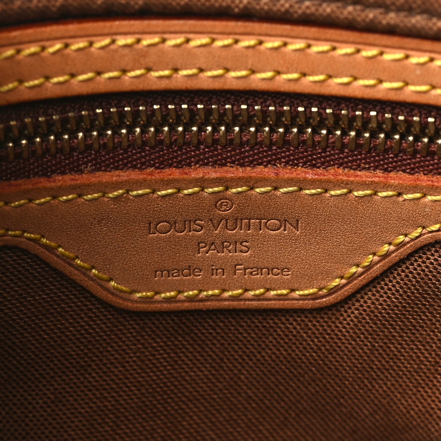 Monogram Trotteur