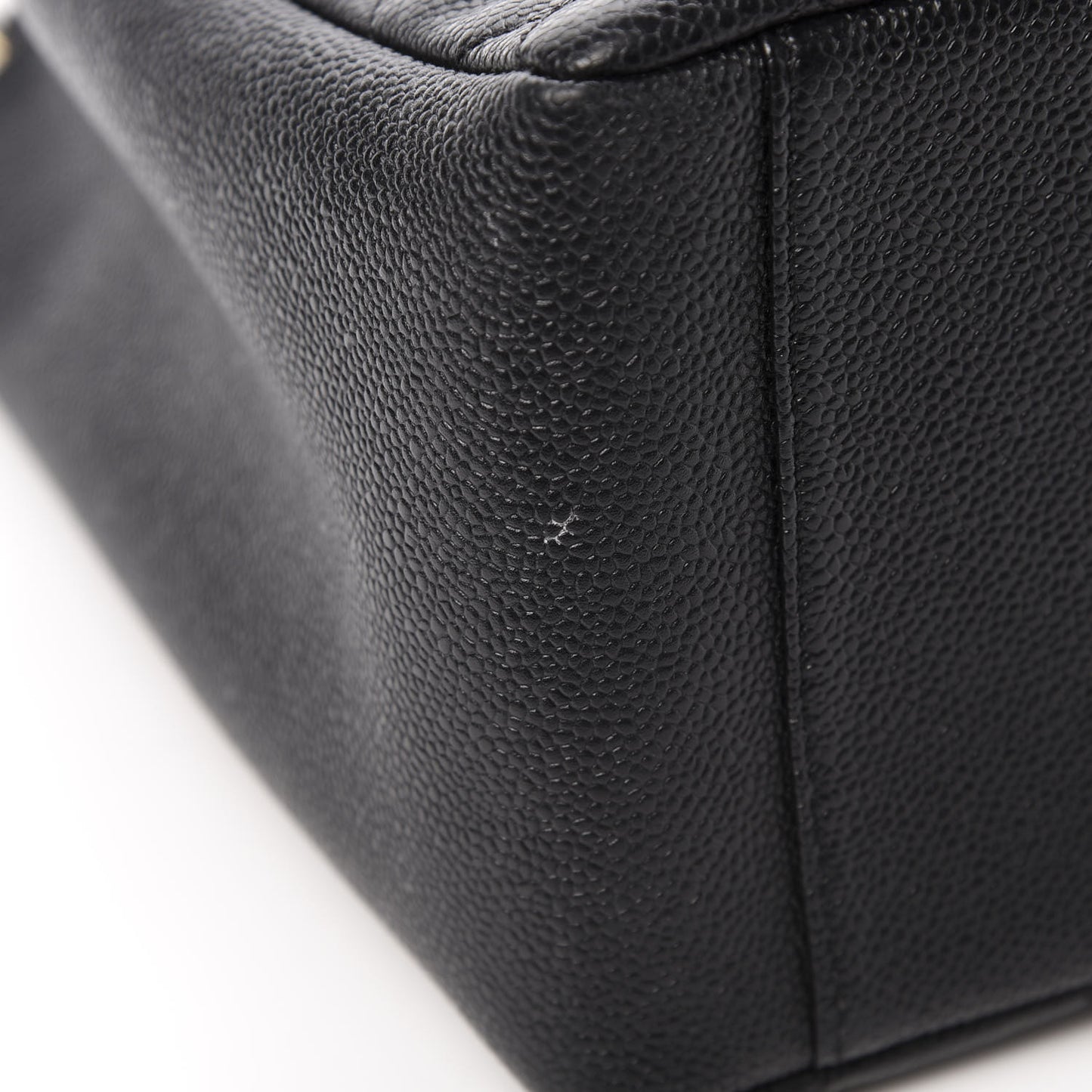 Caviar Quilted Grand Shopping Tote GST Black