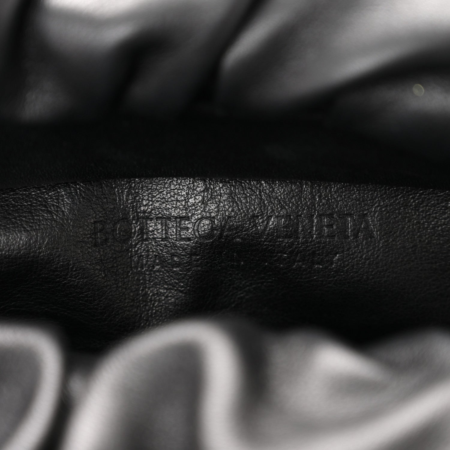 Bottega Veneta Calfskin The Pouch Chain Black 6 of 10