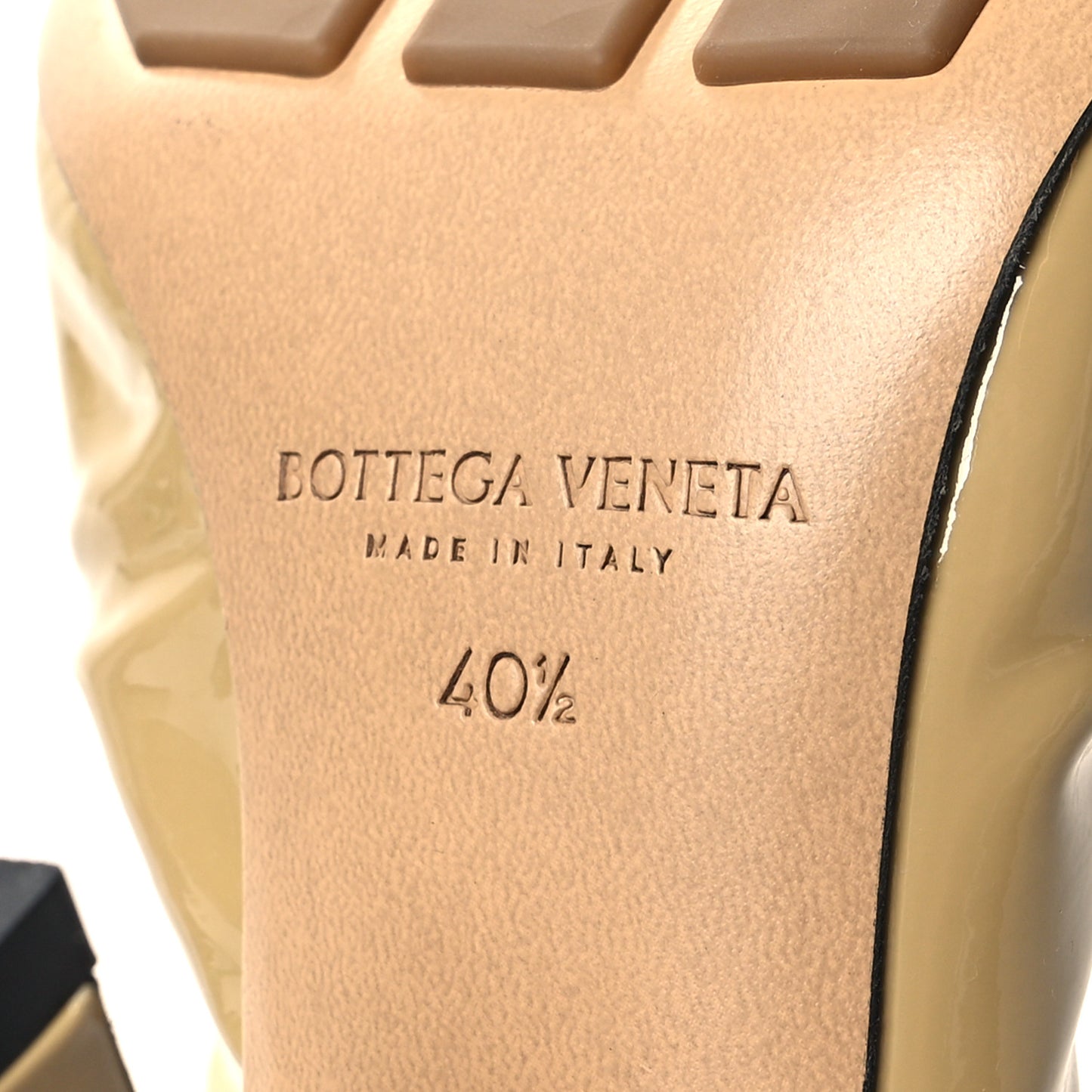 Patent Bunnie Mule Pumps 40.5 Cane Sugar