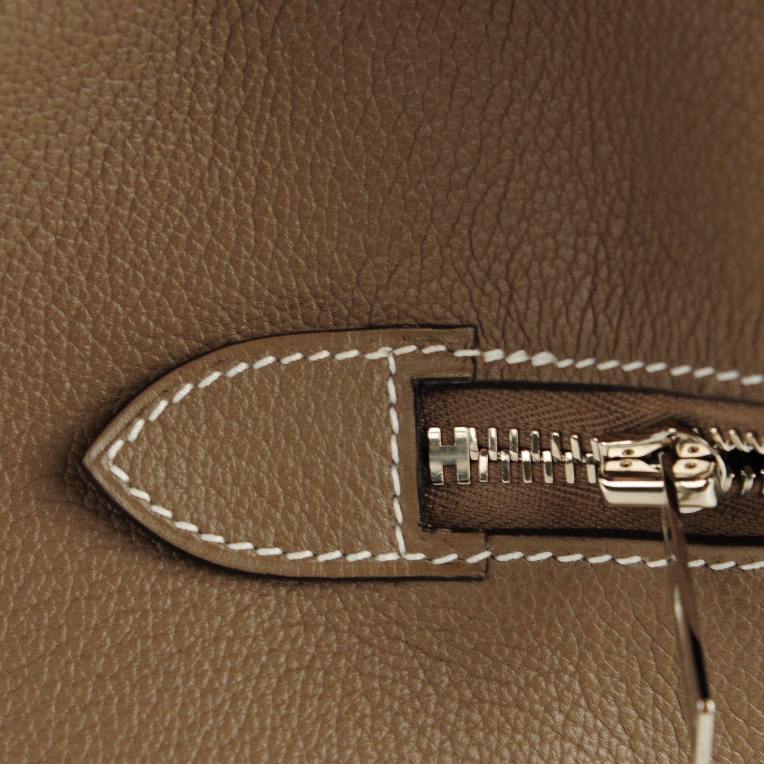 Hermes Taurillon Clemence Victoria II Travel 43 Etoupe 3 of 11