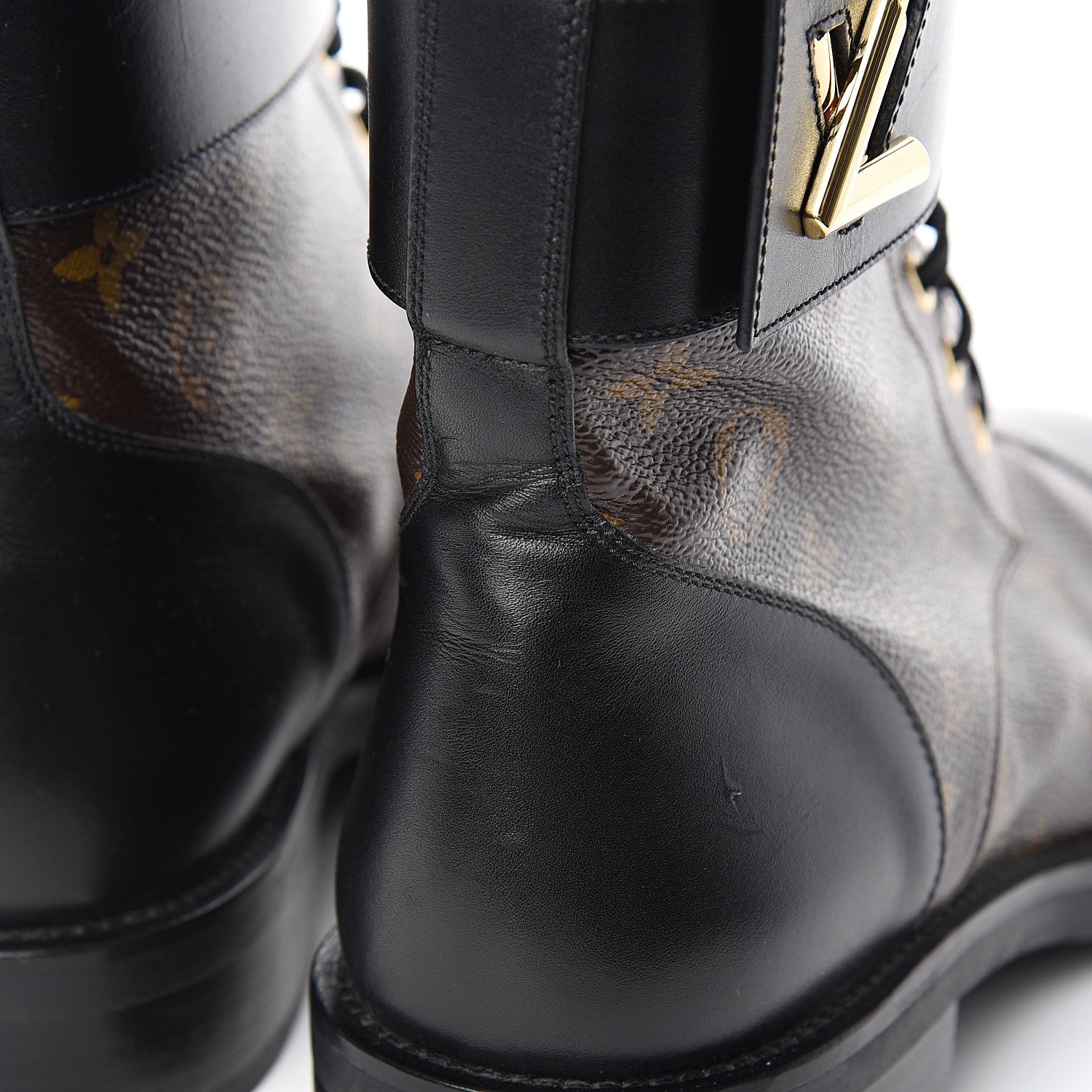 Louis Vuitton Calfskin Monogram Wonderland Flat Ranger Boots 41 Black 9 of 10