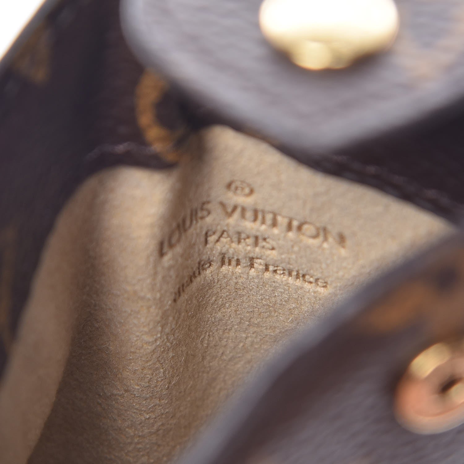 Louis Vuitton Monogram Sunglasses Case MM 6 of 8