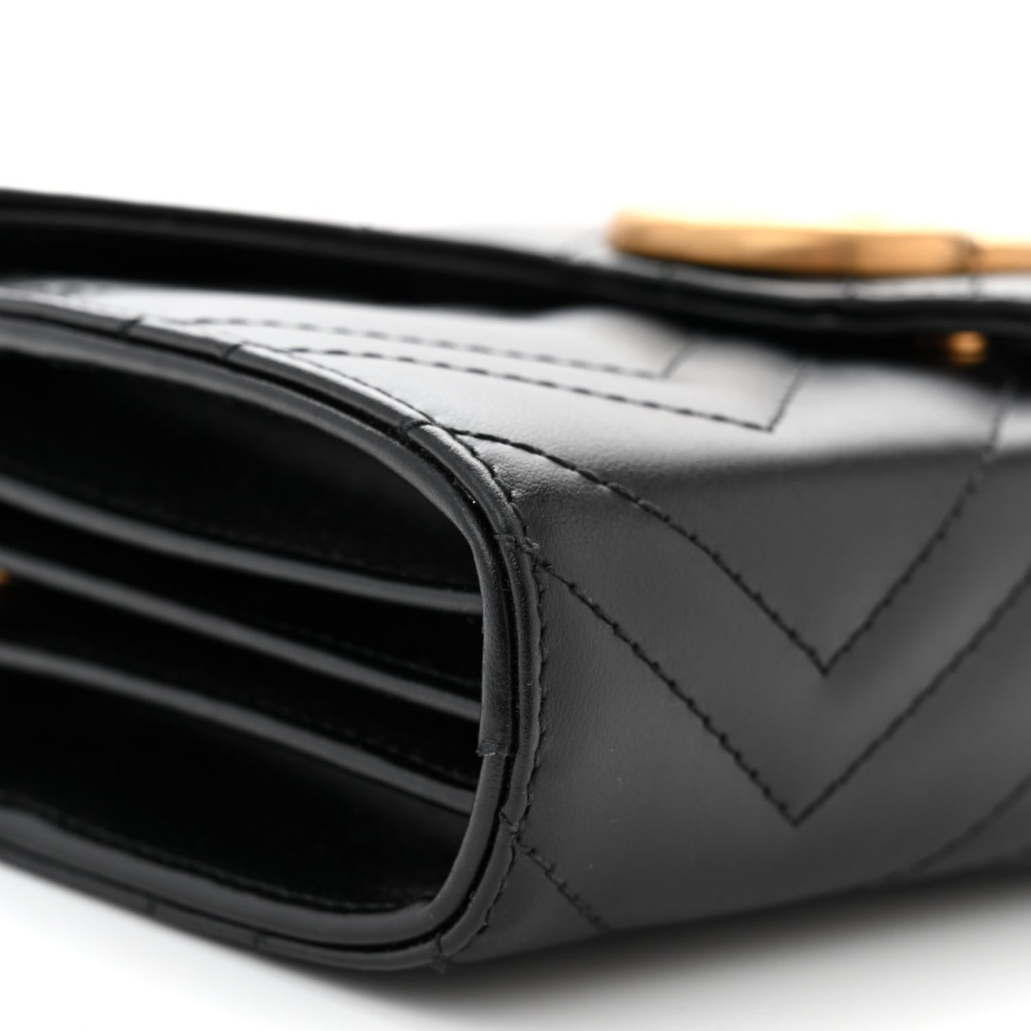 Calfskin Matelasse GG Marmont Chain Wallet Black