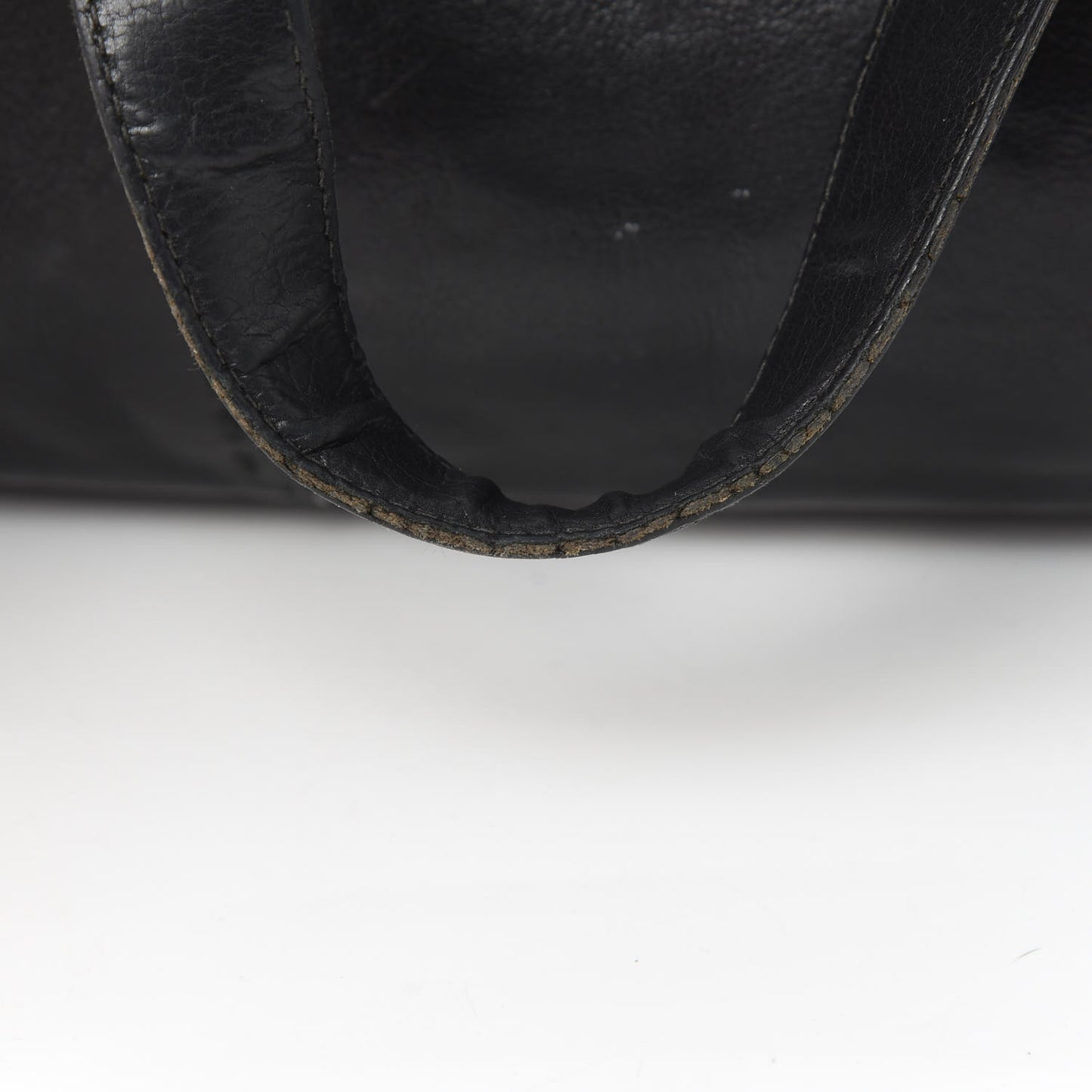Calfskin Large Muse Black